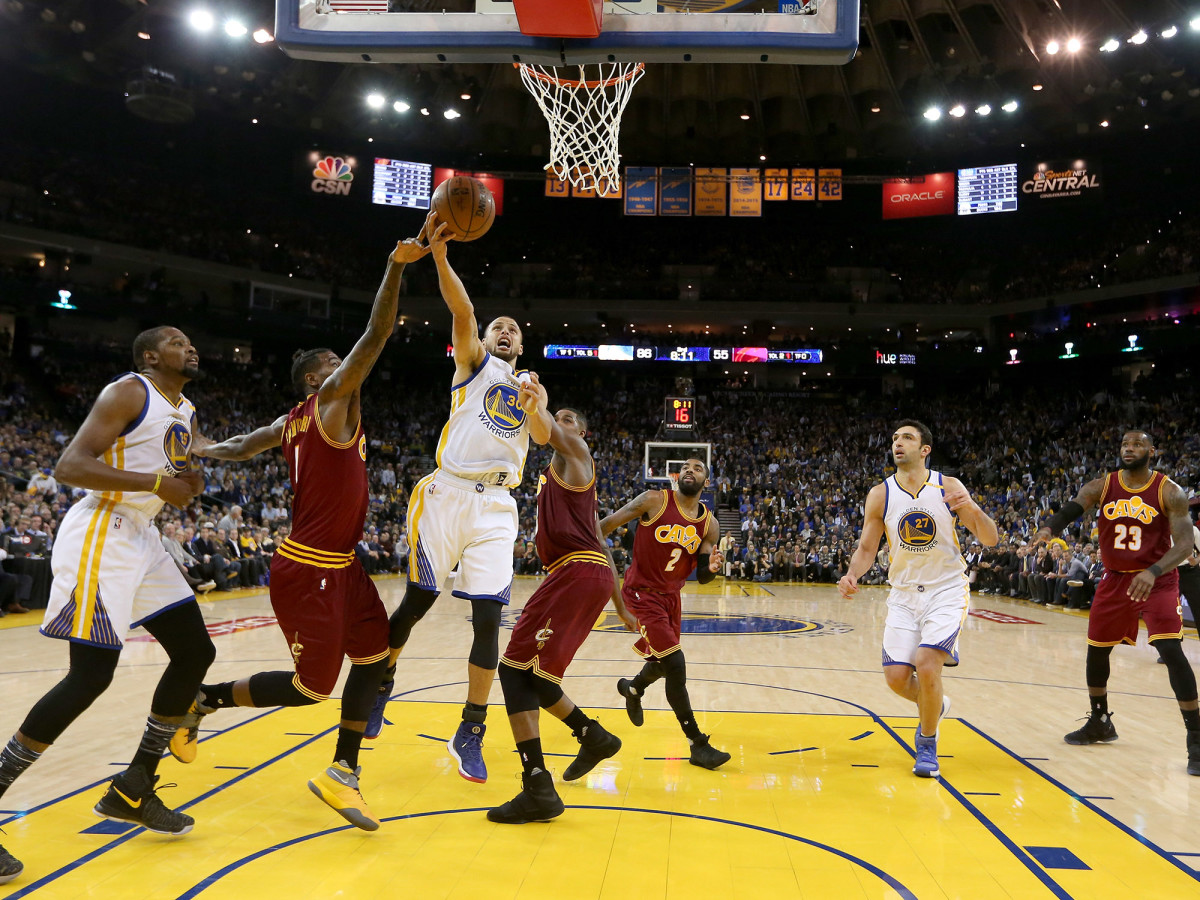 stephen_curry_2017_.jpg